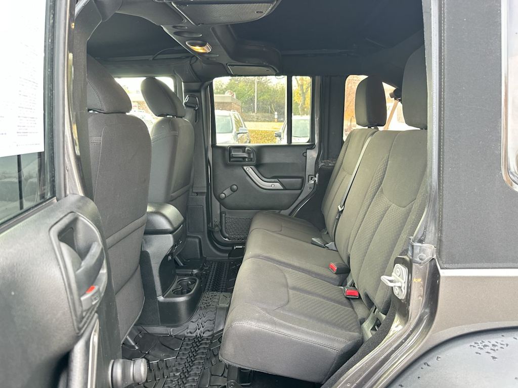 Thumbnail: 2017 Jeep Wrangler - 27