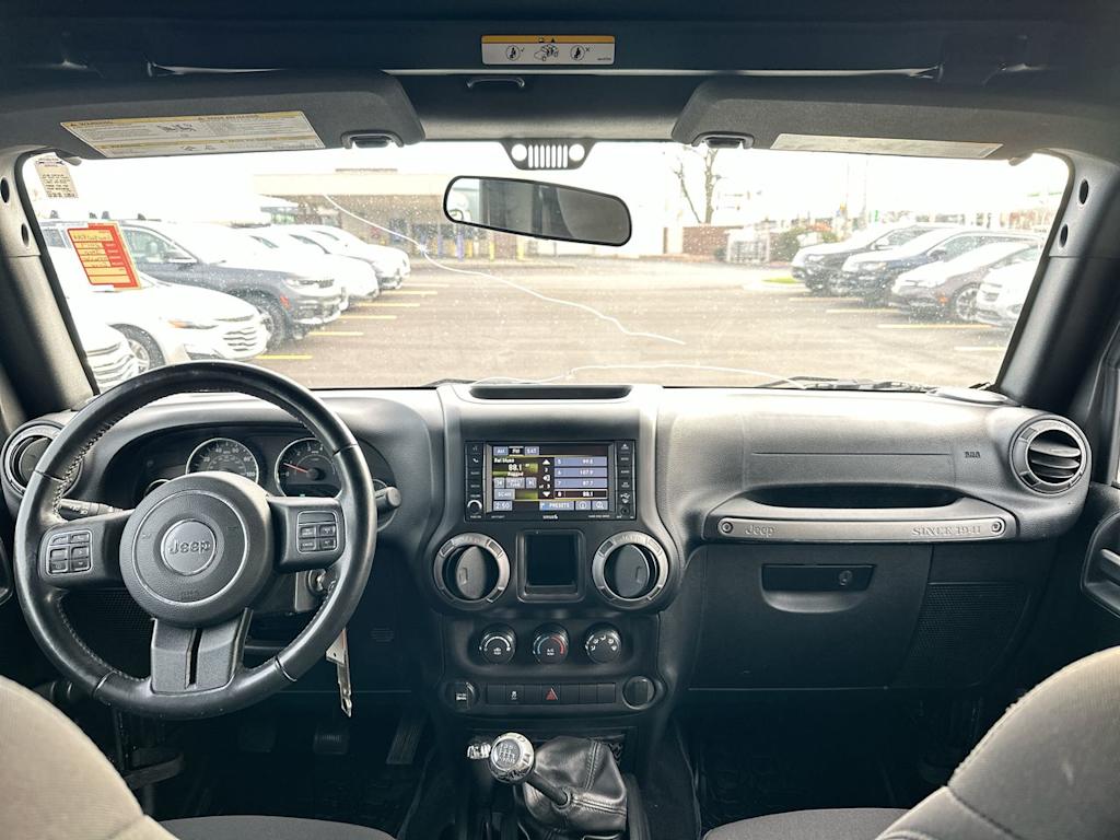 Thumbnail: 2017 Jeep Wrangler - 2