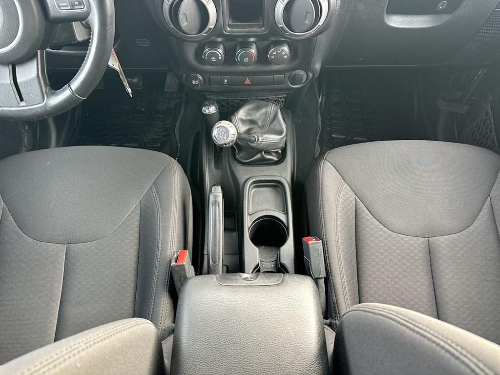 Thumbnail: 2017 Jeep Wrangler - 11