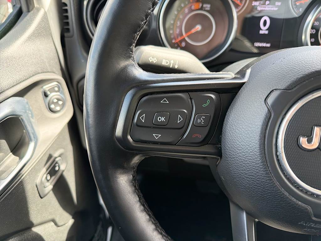 Thumbnail: 2020 Jeep Wrangler - 30
