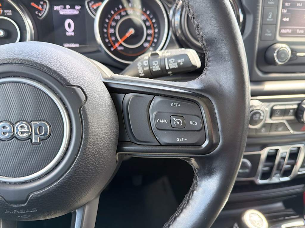 Thumbnail: 2020 Jeep Wrangler - 31