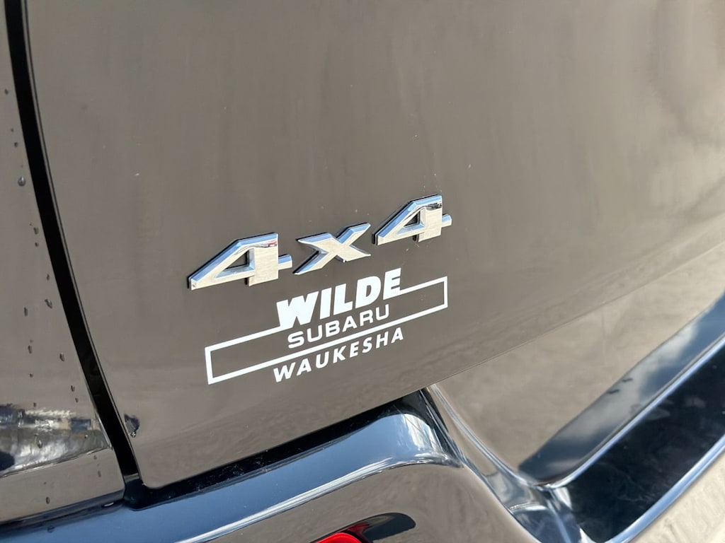 Thumbnail: 2017 Jeep Cherokee - 7