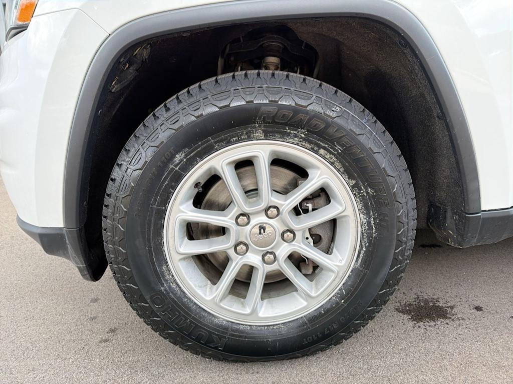 Thumbnail: 2018 Jeep Grand Cherokee - 8