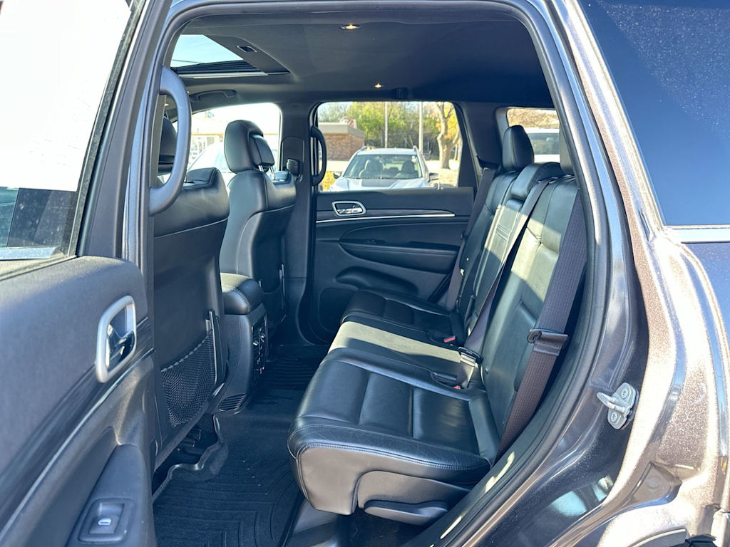 Thumbnail: 2020 Jeep Grand Cherokee - 31