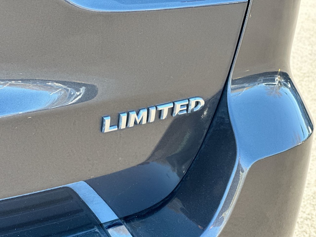 Thumbnail: 2020 Jeep Grand Cherokee - 28