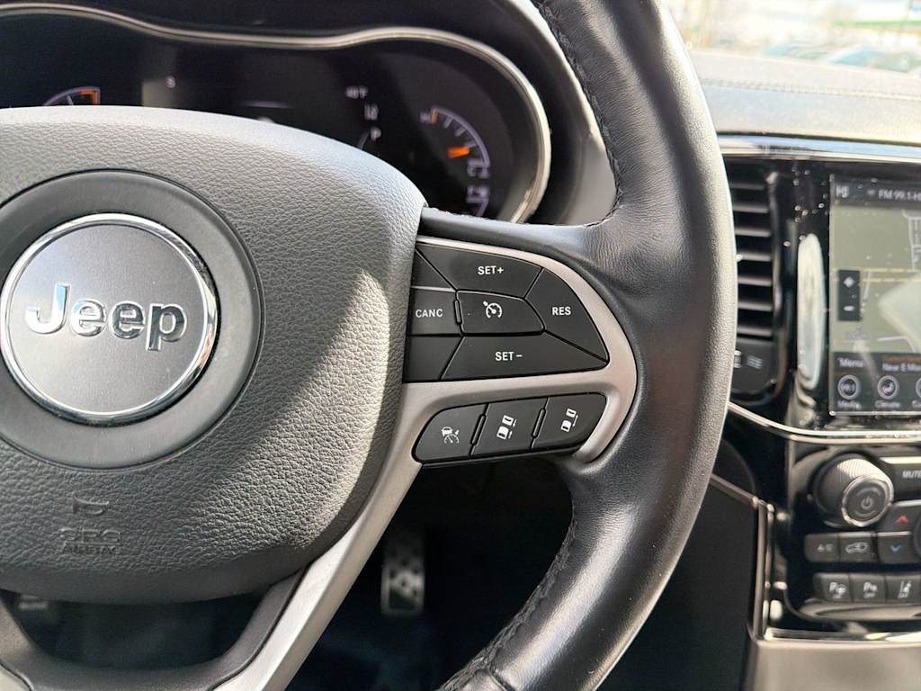 Thumbnail: 2020 Jeep Grand Cherokee - 34