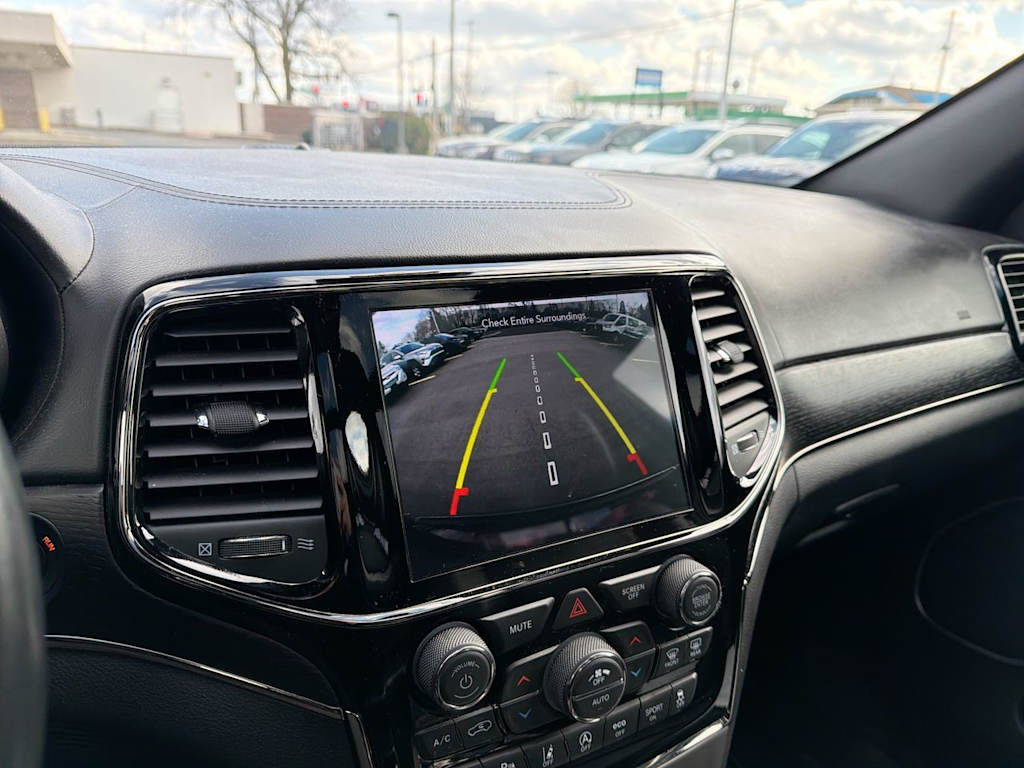 Thumbnail: 2020 Jeep Grand Cherokee - 35