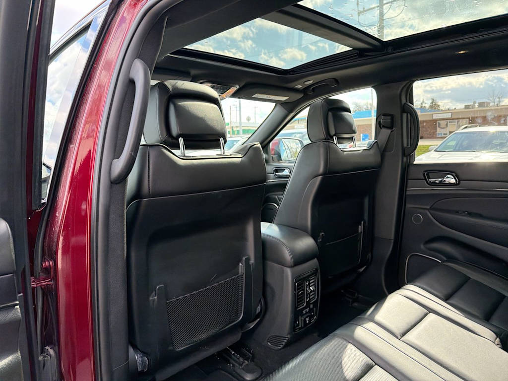 Thumbnail: 2020 Jeep Grand Cherokee - 11