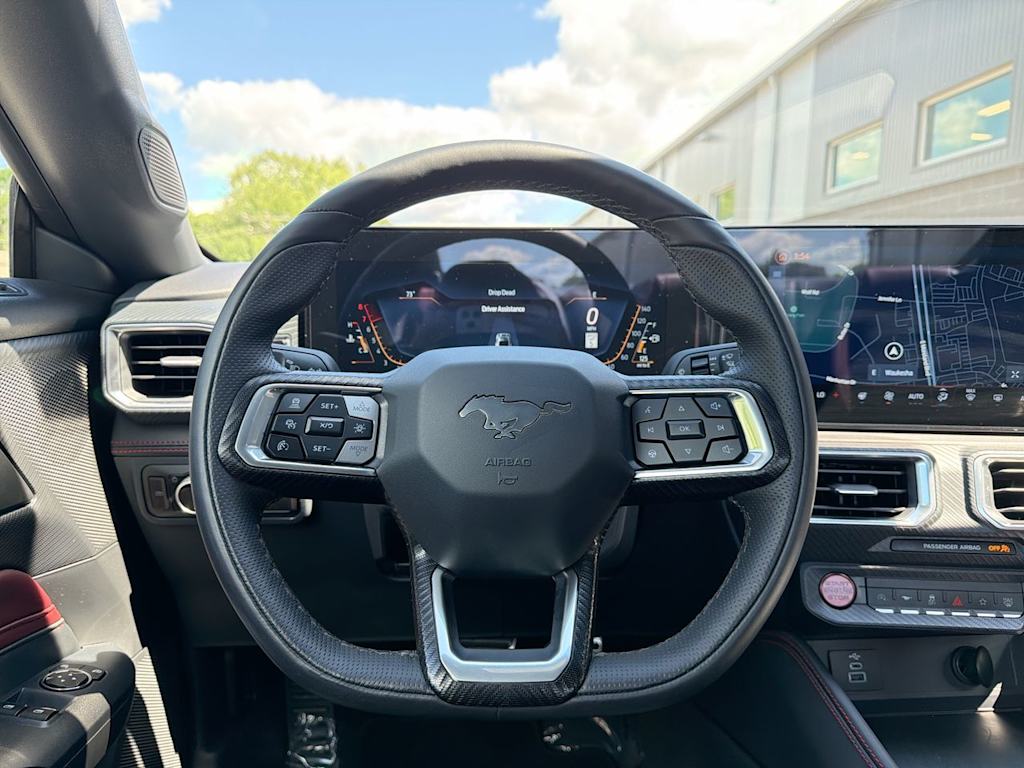 Thumbnail: 2025 Ford Mustang - 9