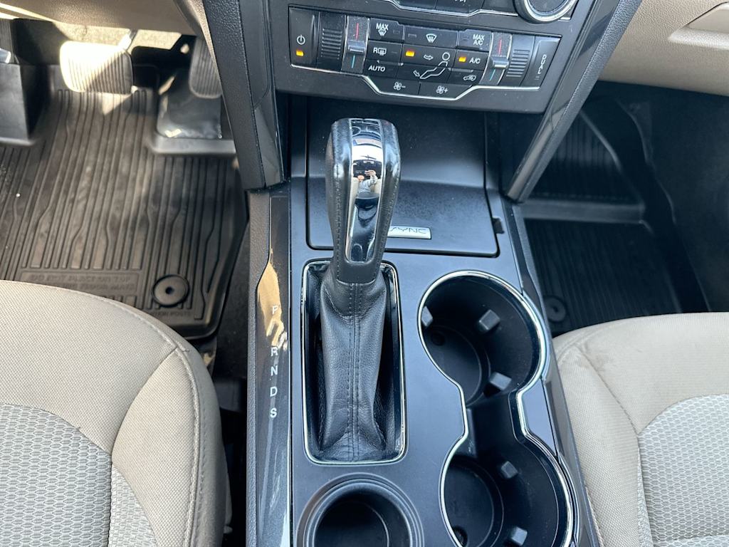 Thumbnail: 2017 Ford Explorer - 14