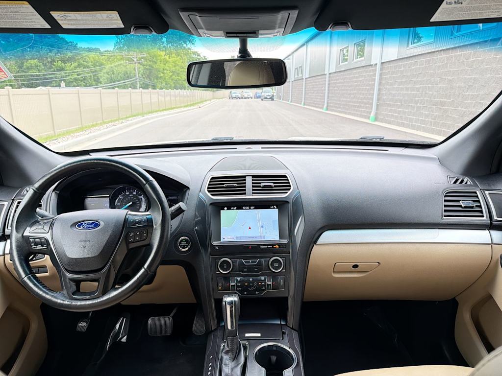 Thumbnail: 2017 Ford Explorer - 2