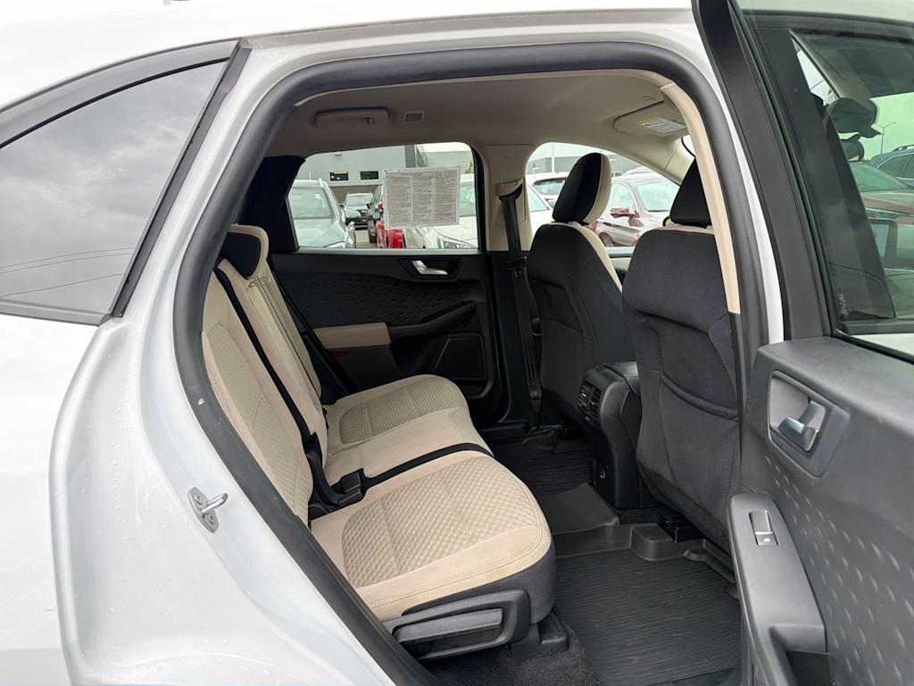 Thumbnail: 2020 Ford Escape - 32