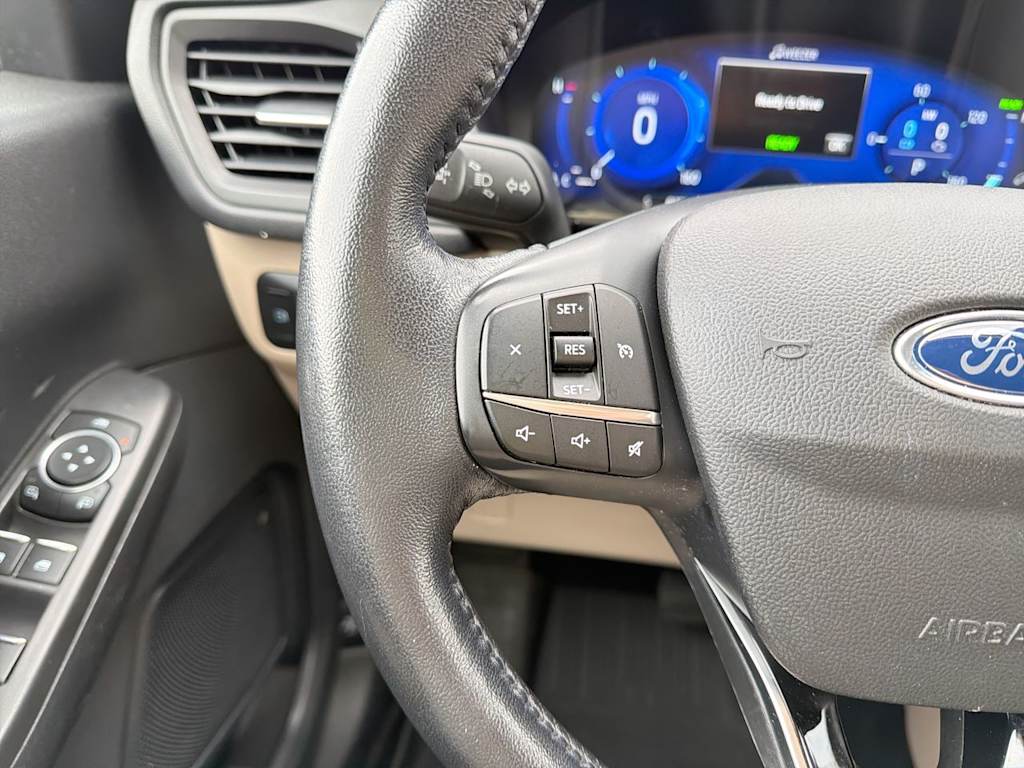 Thumbnail: 2020 Ford Escape - 33