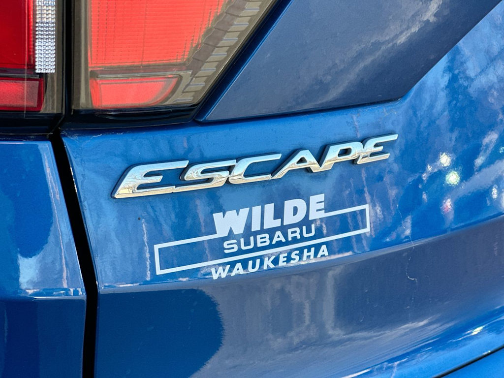 Thumbnail: 2018 Ford Escape - 7