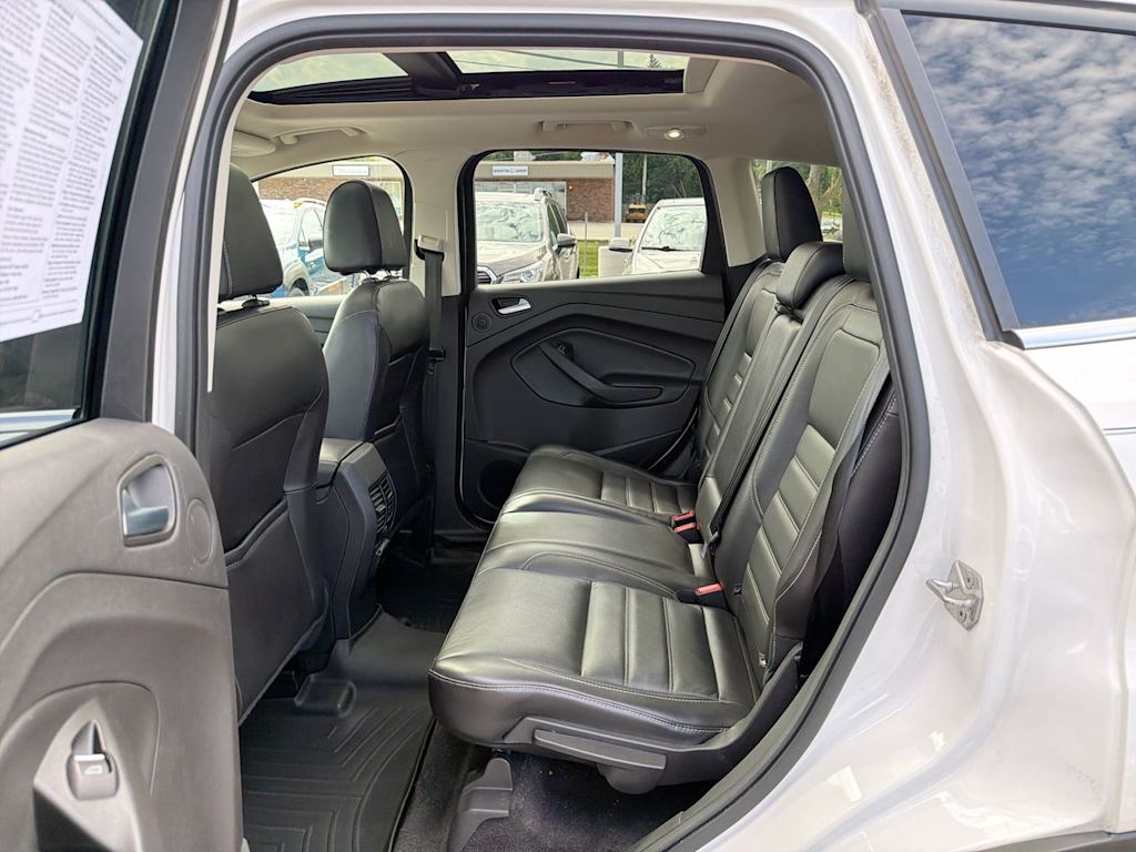 Thumbnail: 2017 Ford Escape - 31
