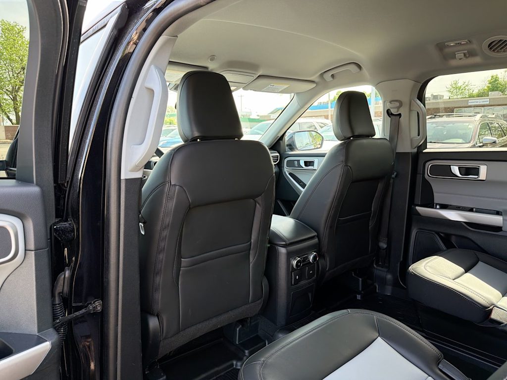 Thumbnail: 2024 Ford Explorer - 12