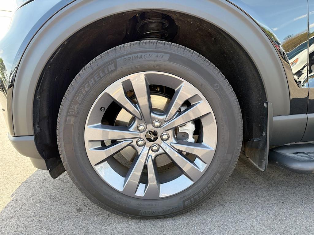Thumbnail: 2024 Ford Explorer - 8
