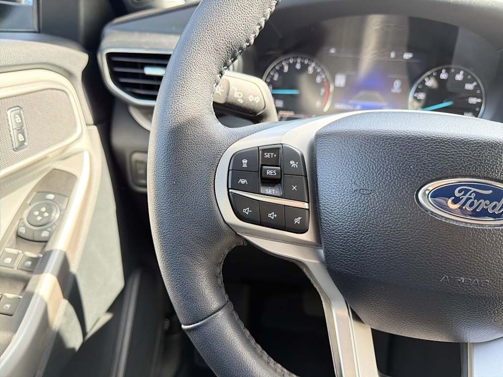 Thumbnail: 2024 Ford Explorer - 33