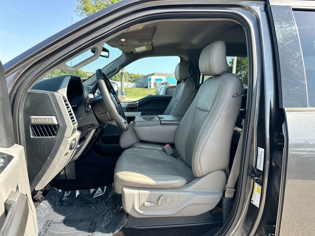 Thumbnail: 2016 Ford F-150 - 10