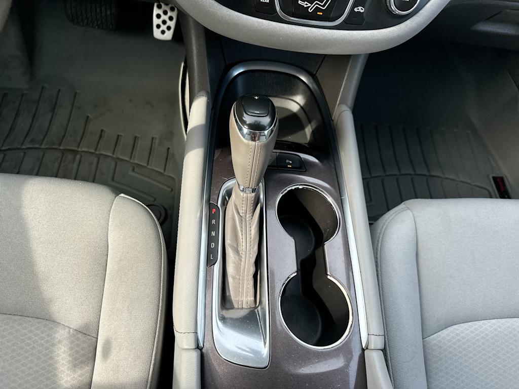 Thumbnail: 2016 Chevrolet Malibu - 36