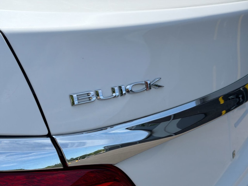 Thumbnail: 2014 Buick LaCrosse - 7