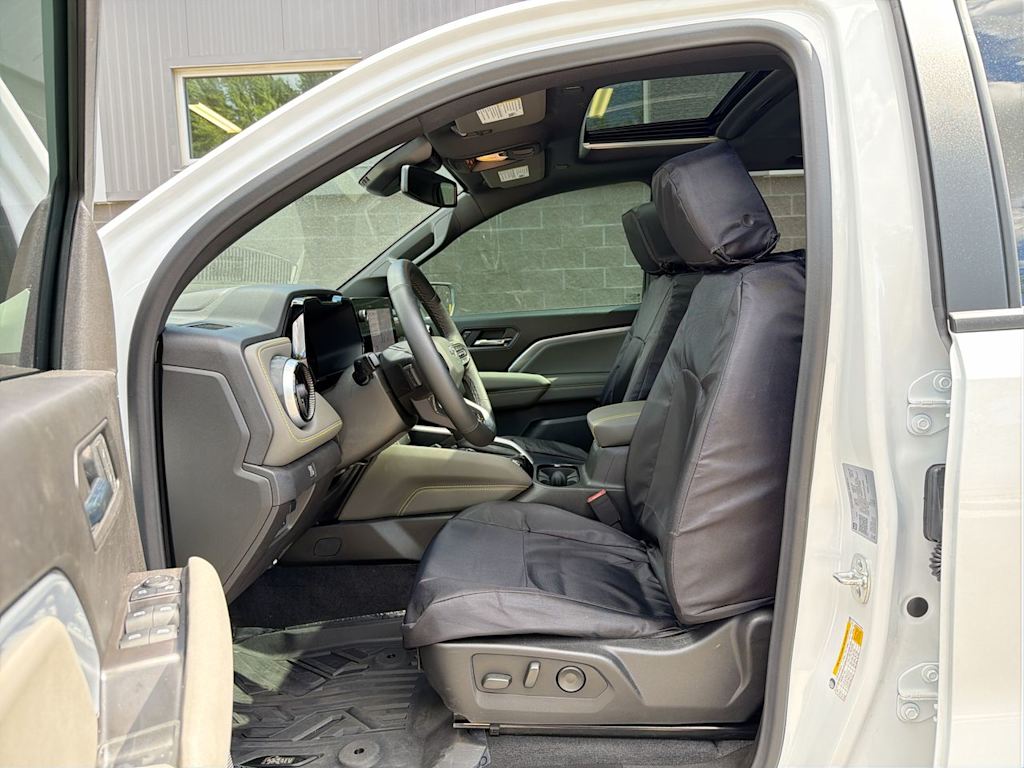 Thumbnail: 2025 Chevrolet Colorado - 10