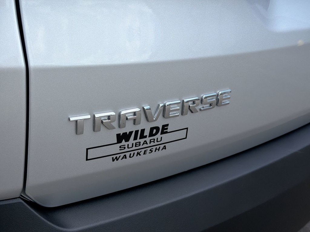 Thumbnail: 2020 Chevrolet Traverse - 7