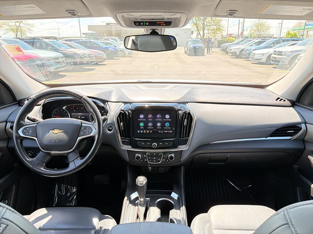 Thumbnail: 2020 Chevrolet Traverse - 2