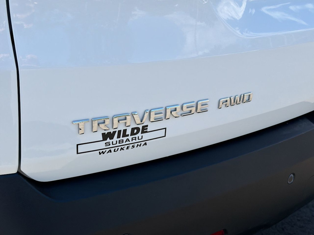 Thumbnail: 2020 Chevrolet Traverse - 7