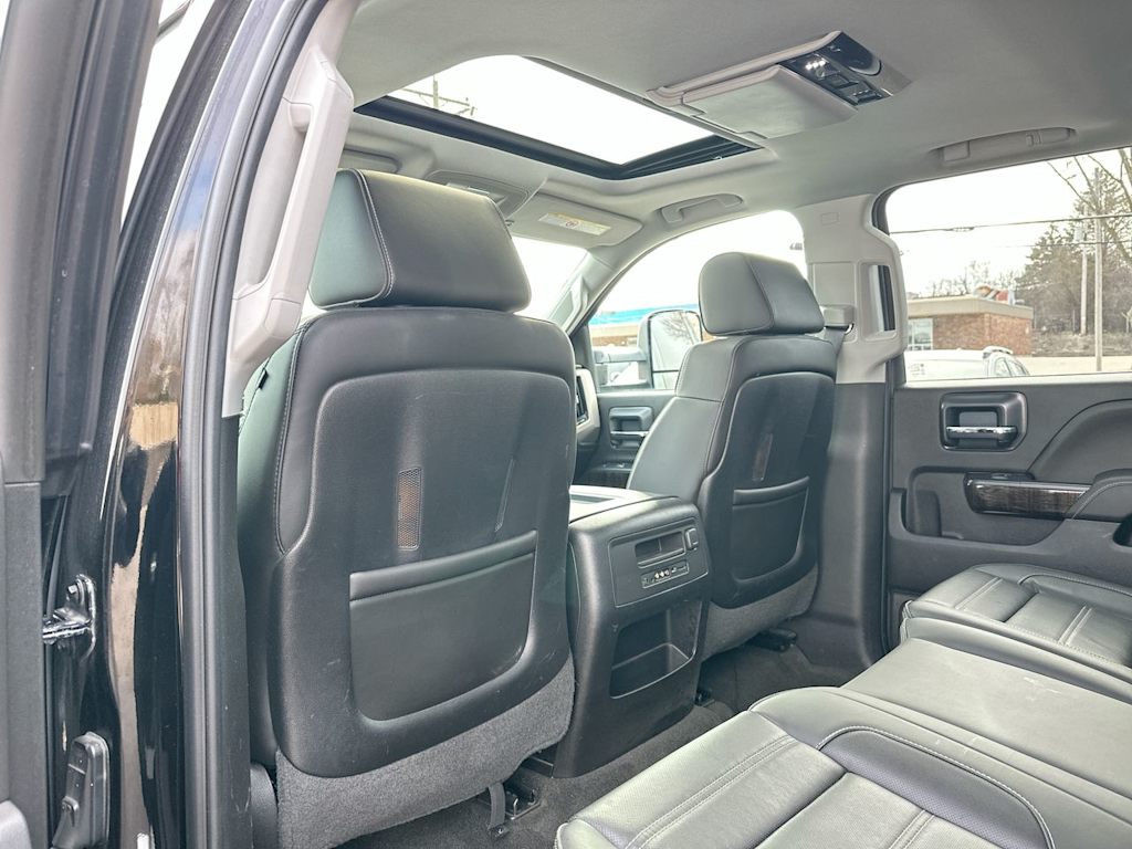 Thumbnail: 2015 GMC Sierra 2500 - 12