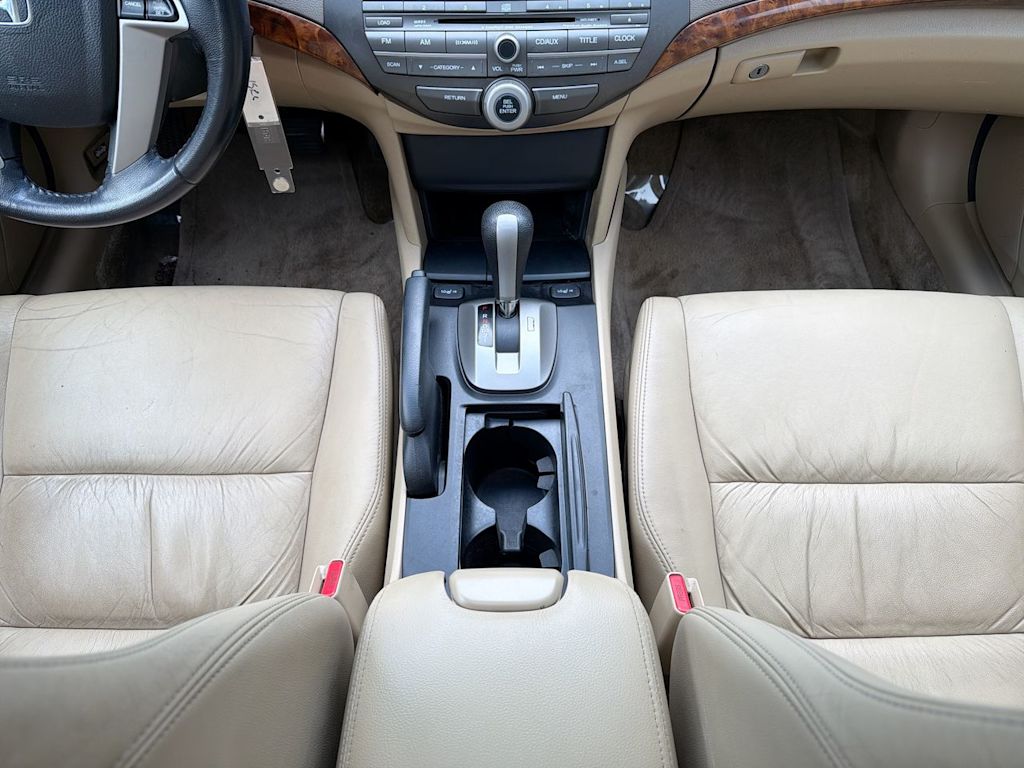 Thumbnail: 2010 Honda Accord - 13
