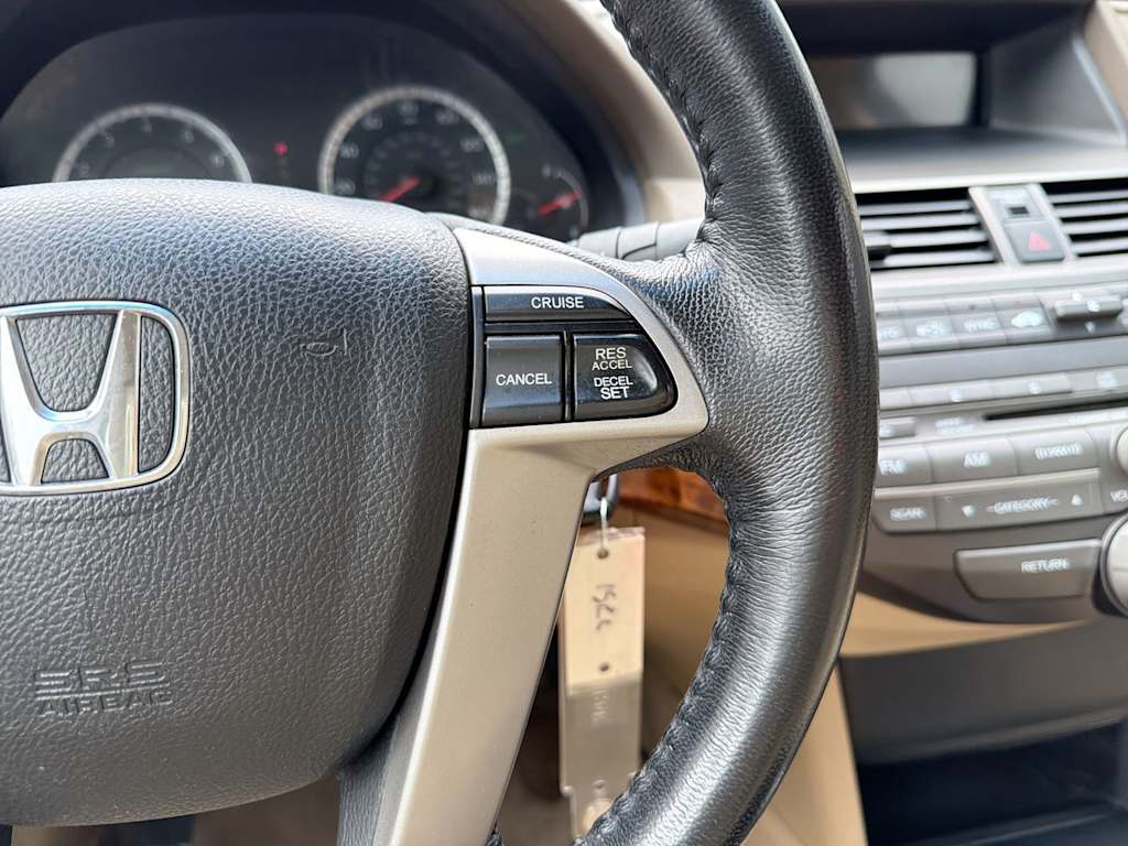 Thumbnail: 2010 Honda Accord - 32