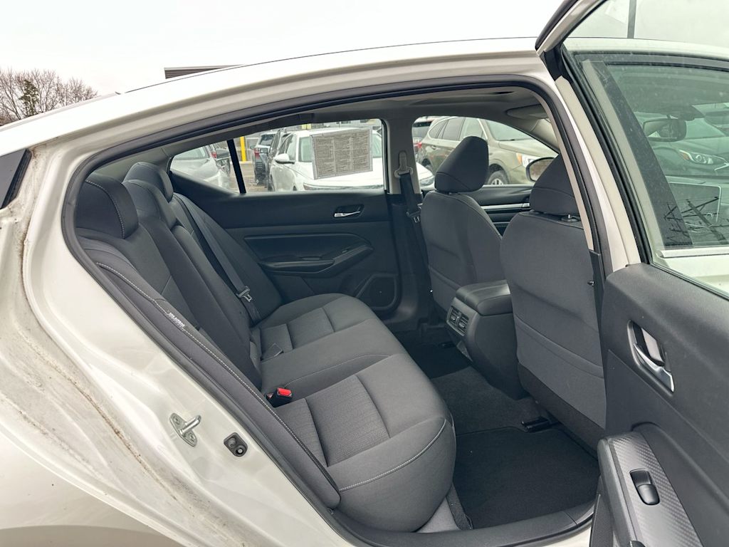 Thumbnail: 2019 Nissan Altima - 31