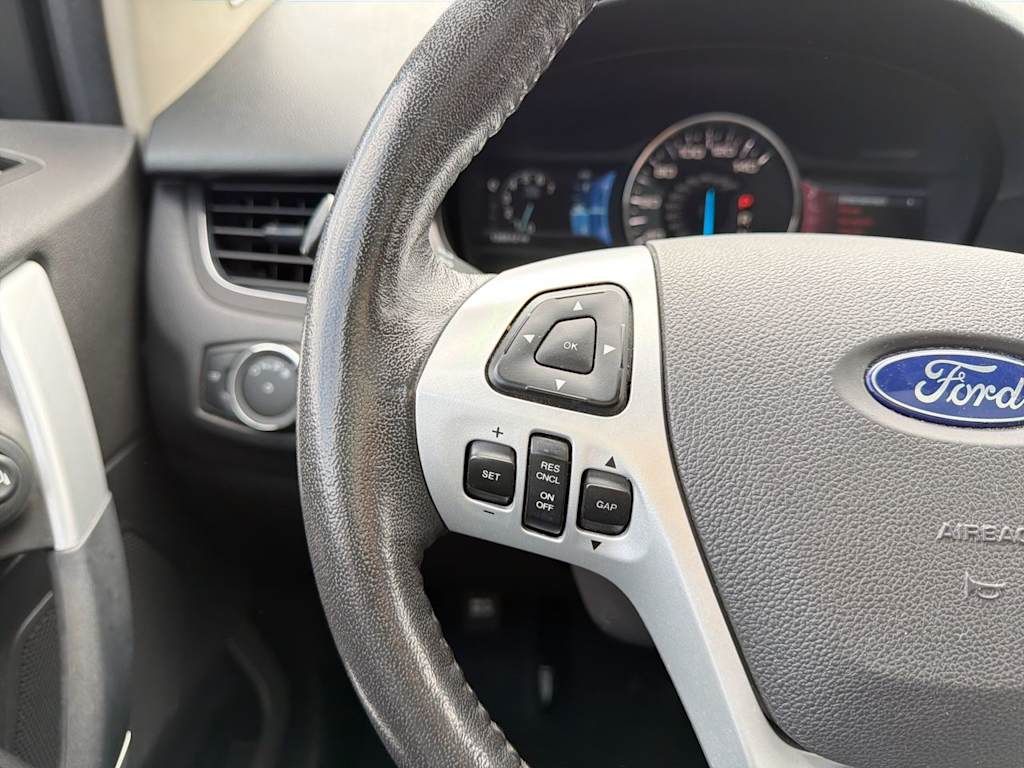 Thumbnail: 2011 Ford Edge - 33