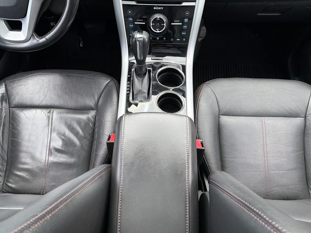 Thumbnail: 2011 Ford Edge - 35