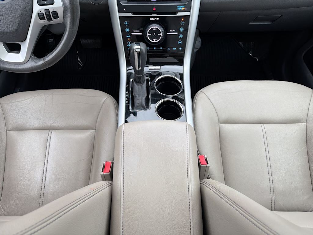 Thumbnail: 2013 Ford Edge - 35