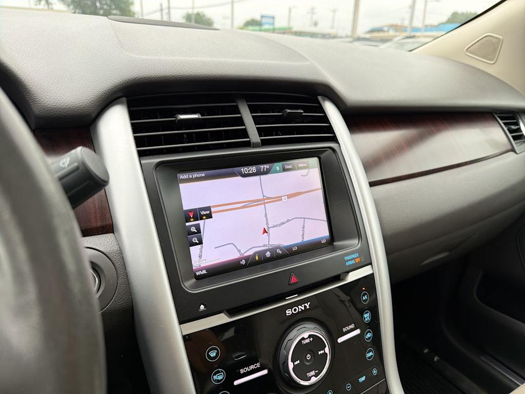 Thumbnail: 2013 Ford Edge - 13