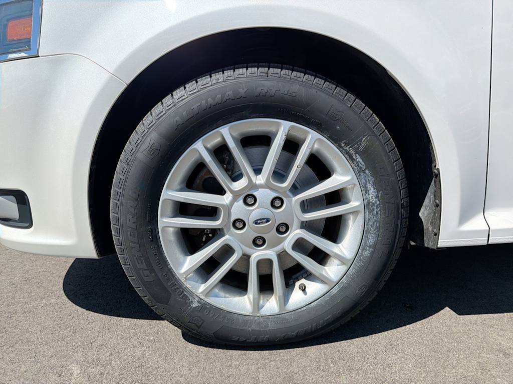 Thumbnail: 2019 Ford Flex - 8