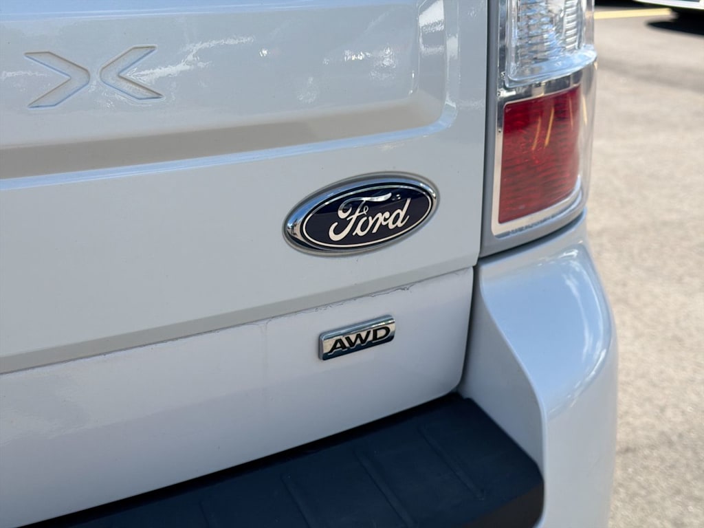 Thumbnail: 2019 Ford Flex - 27