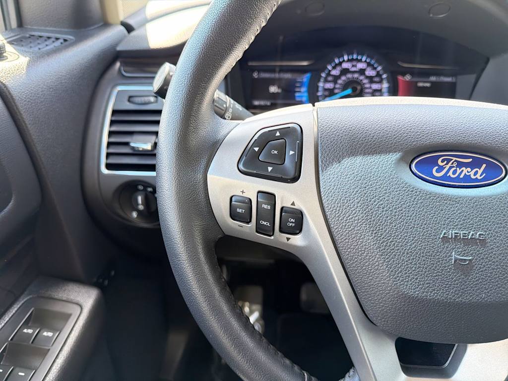 Thumbnail: 2019 Ford Flex - 33