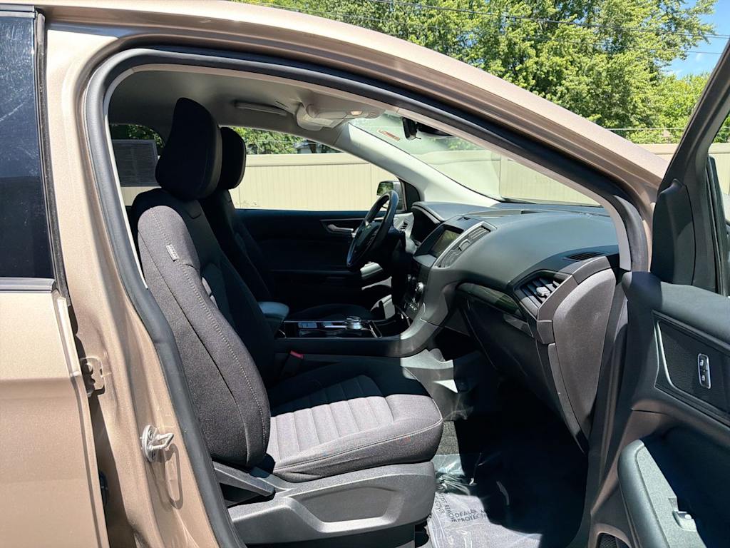 Thumbnail: 2020 Ford Edge - 11