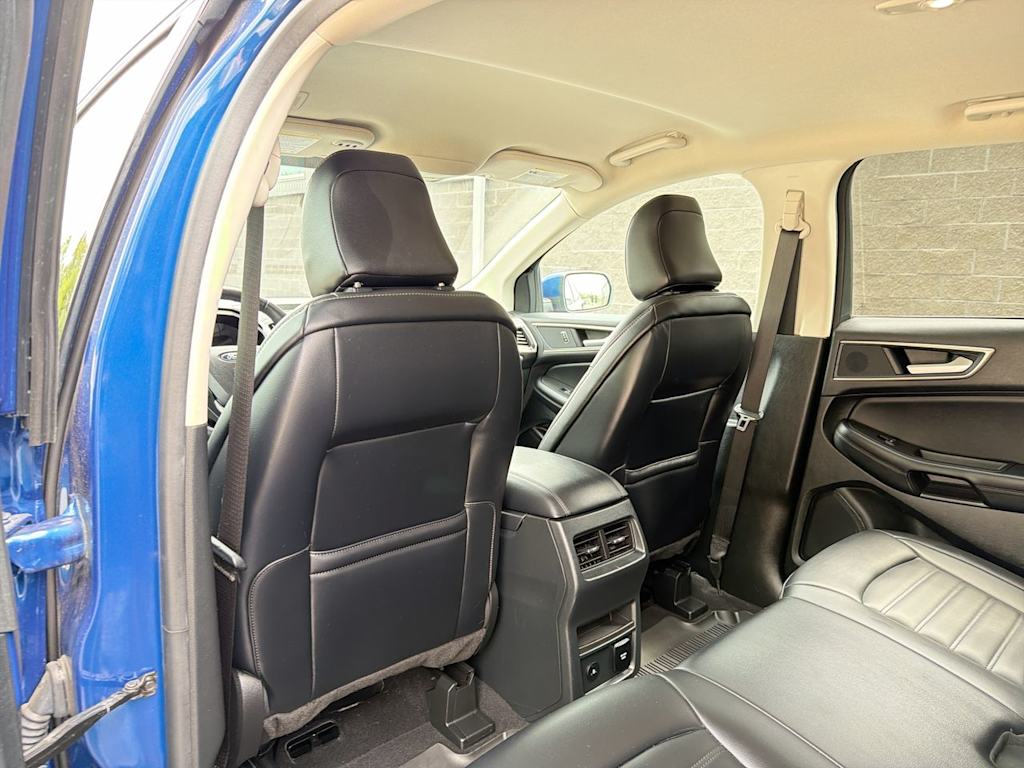 Thumbnail: 2023 Ford Edge - 12