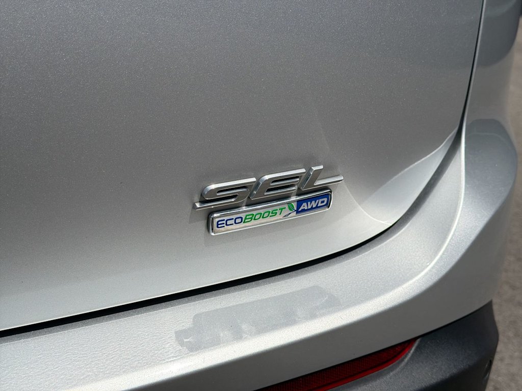 Thumbnail: 2015 Ford Edge - 28