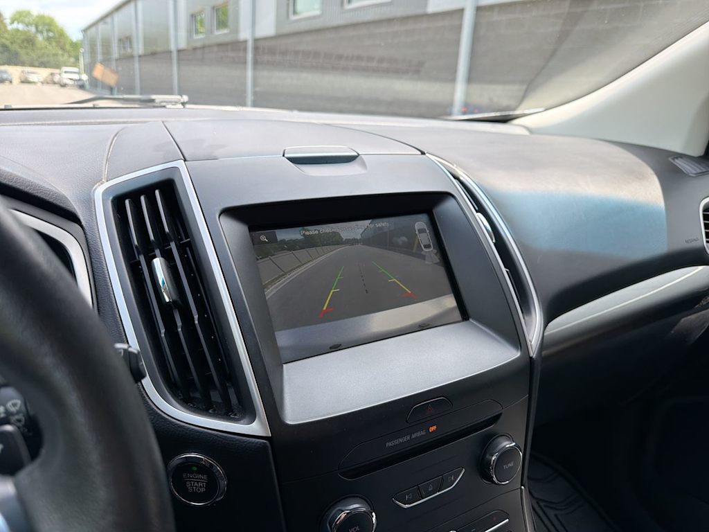 Thumbnail: 2015 Ford Edge - 34