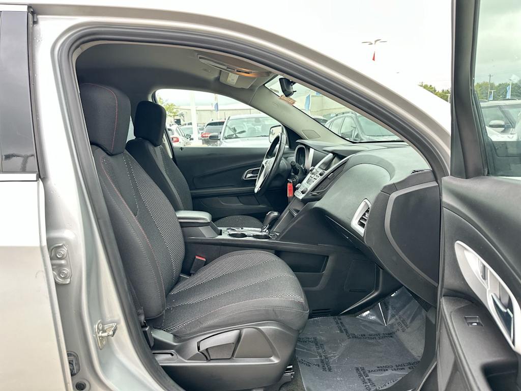 Thumbnail: 2017 Chevrolet Equinox - 11