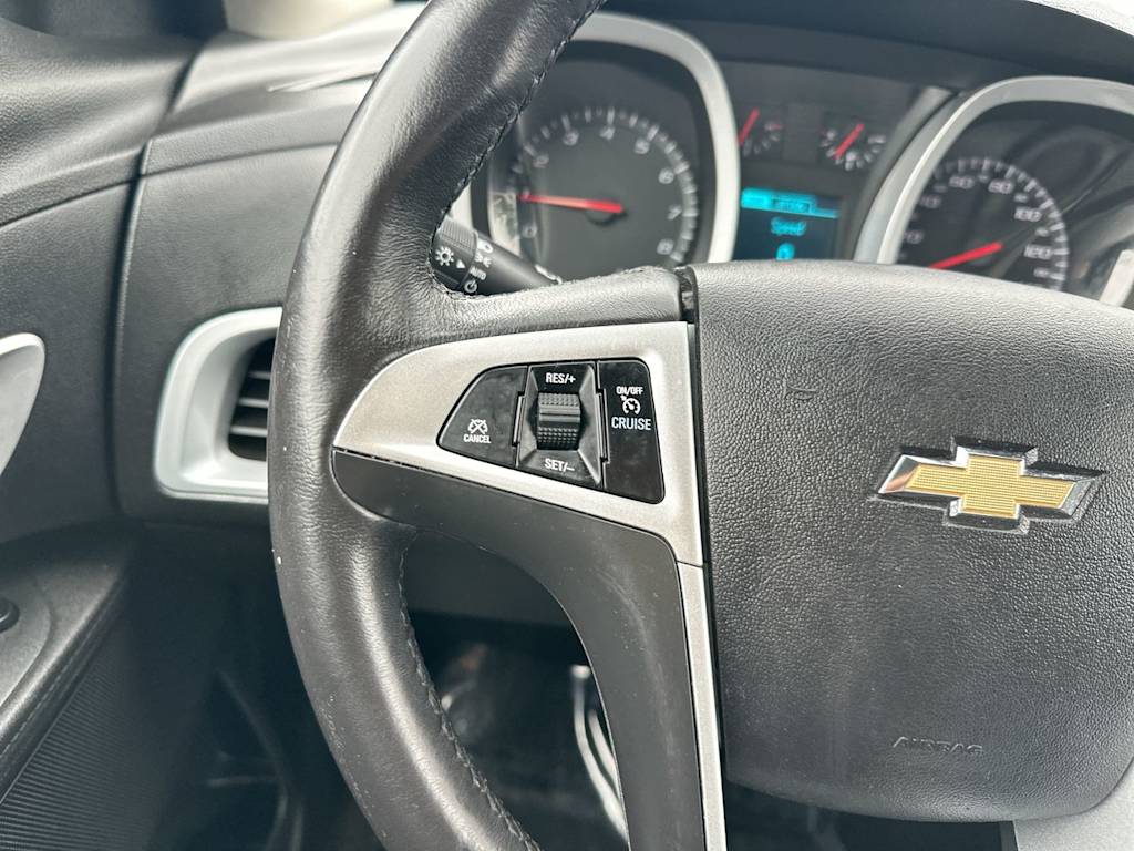 Thumbnail: 2017 Chevrolet Equinox - 34