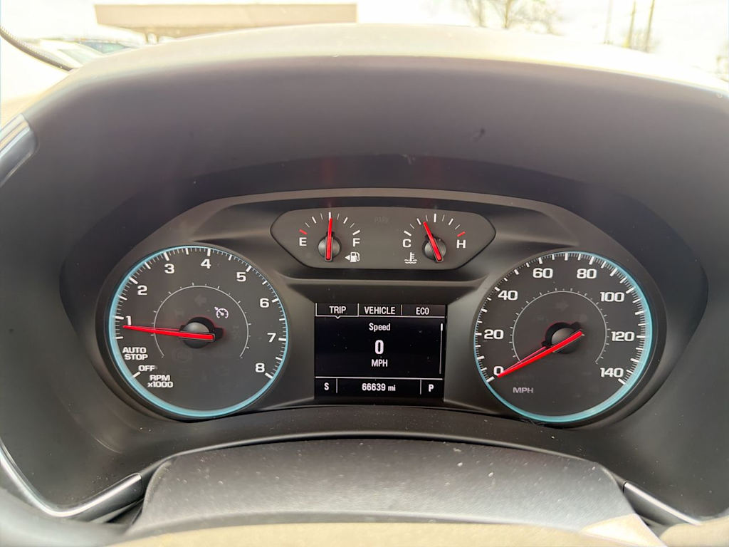 Thumbnail: 2018 Chevrolet Equinox - 15