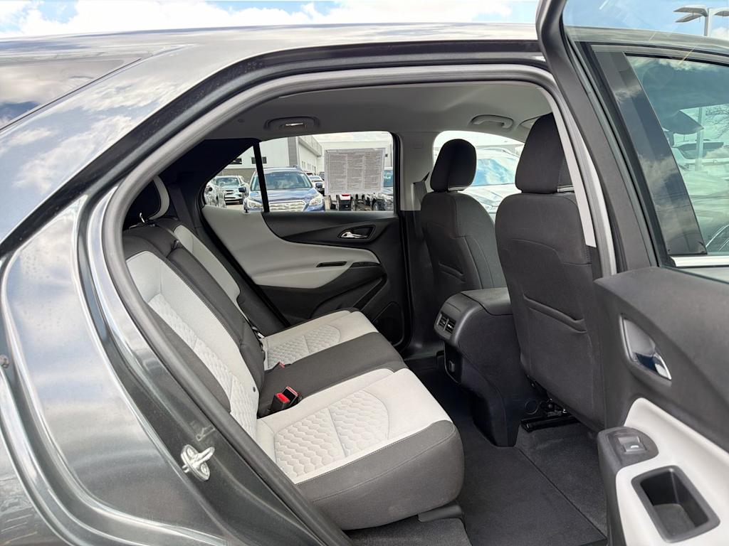 Thumbnail: 2018 Chevrolet Equinox - 32