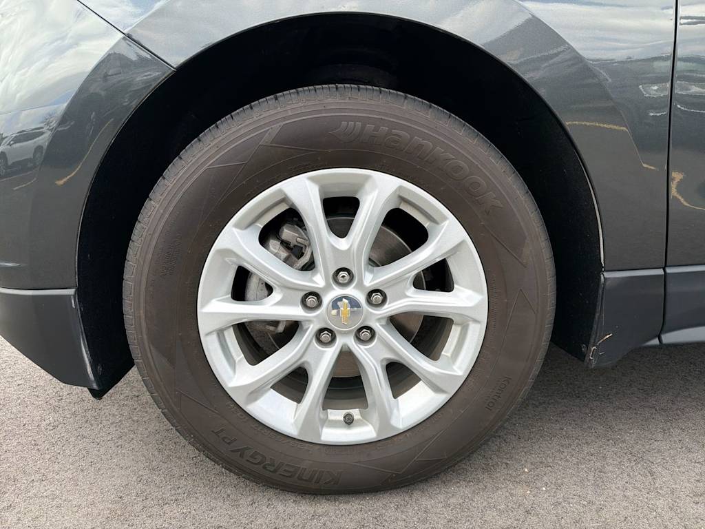 Thumbnail: 2018 Chevrolet Equinox - 8