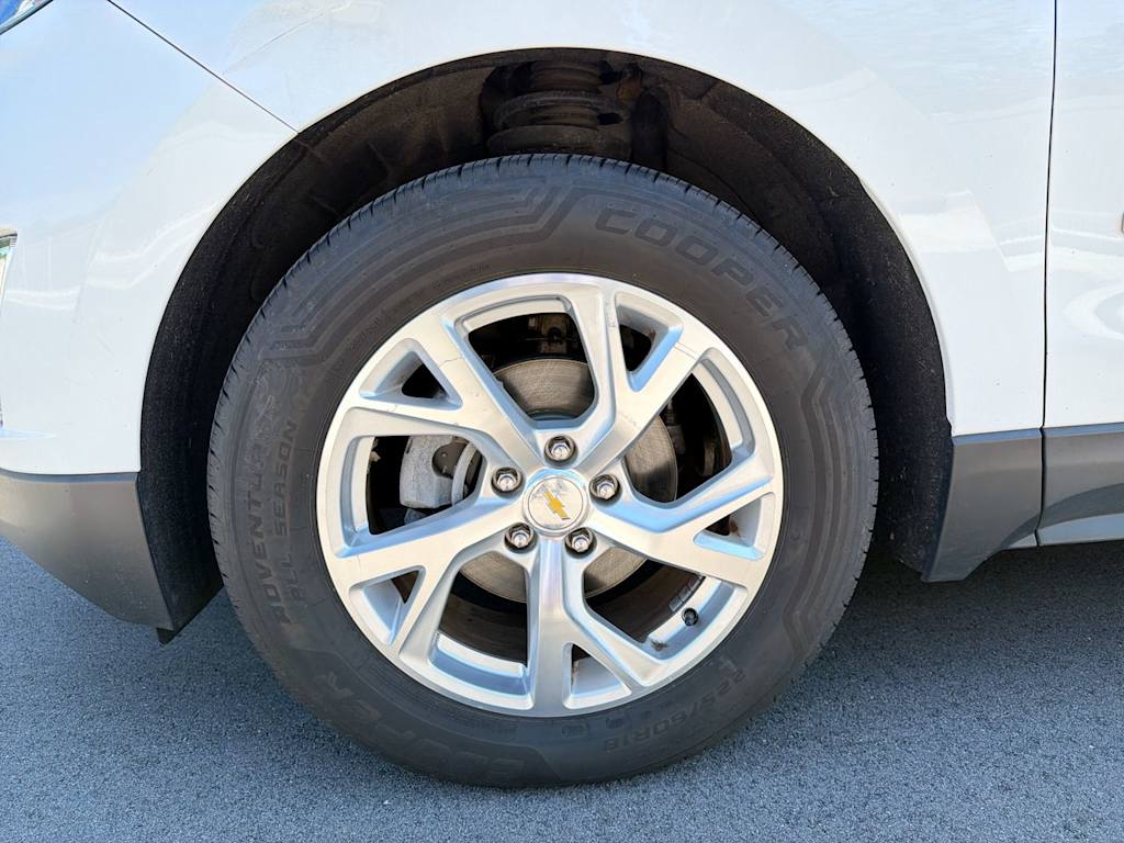 Thumbnail: 2019 Chevrolet Equinox - 8